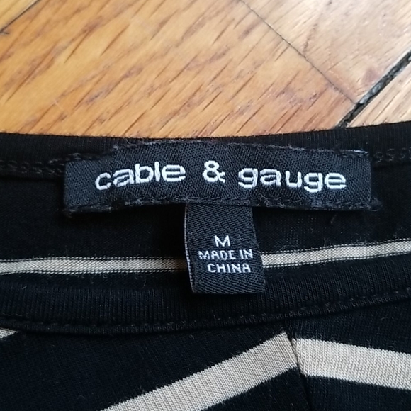 Cable & Gauge Soft Stretchy Tee - Picture 3 of 4